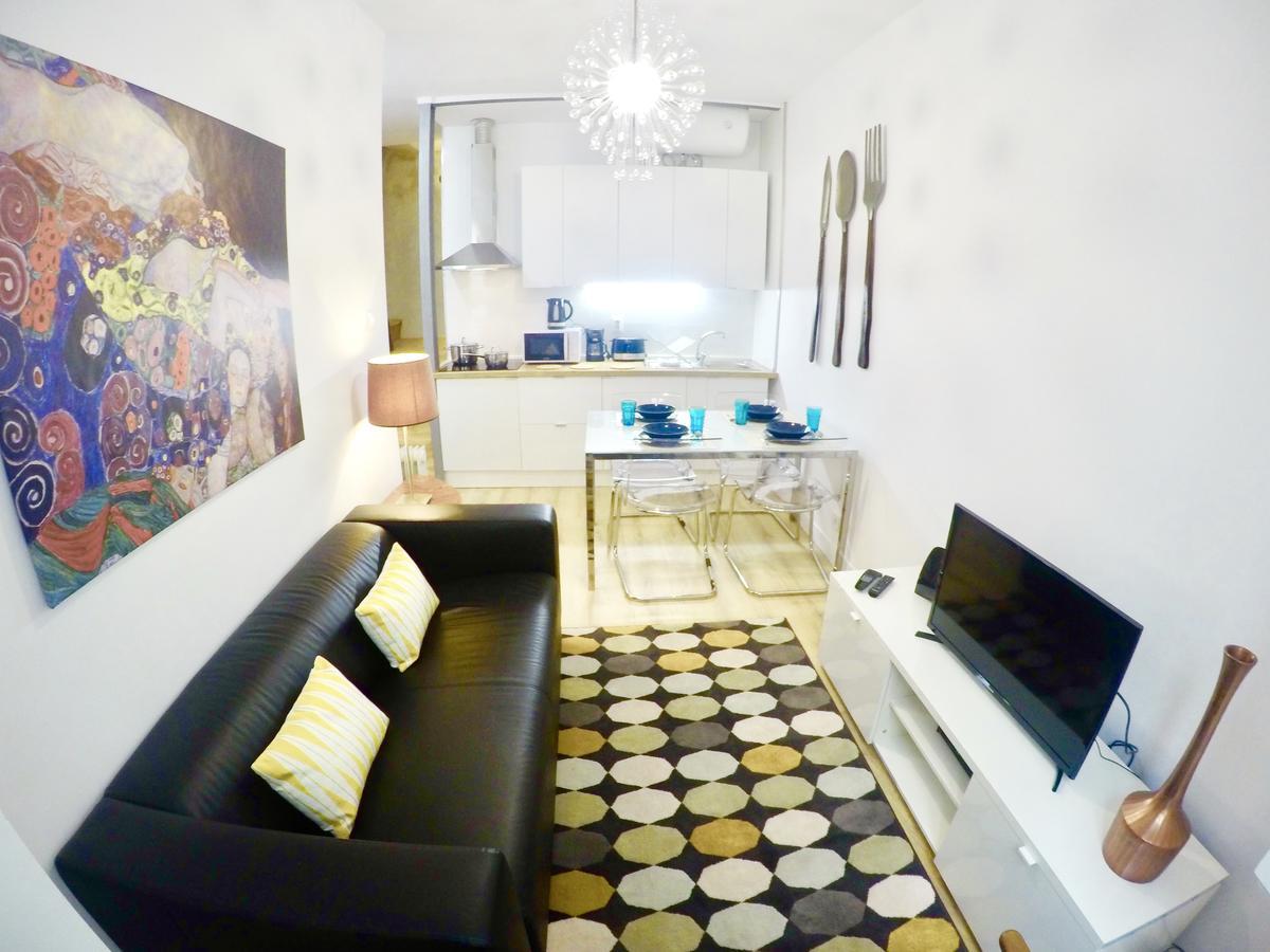 Principe Real Cecilio Apartments Lisbon Bagian luar foto