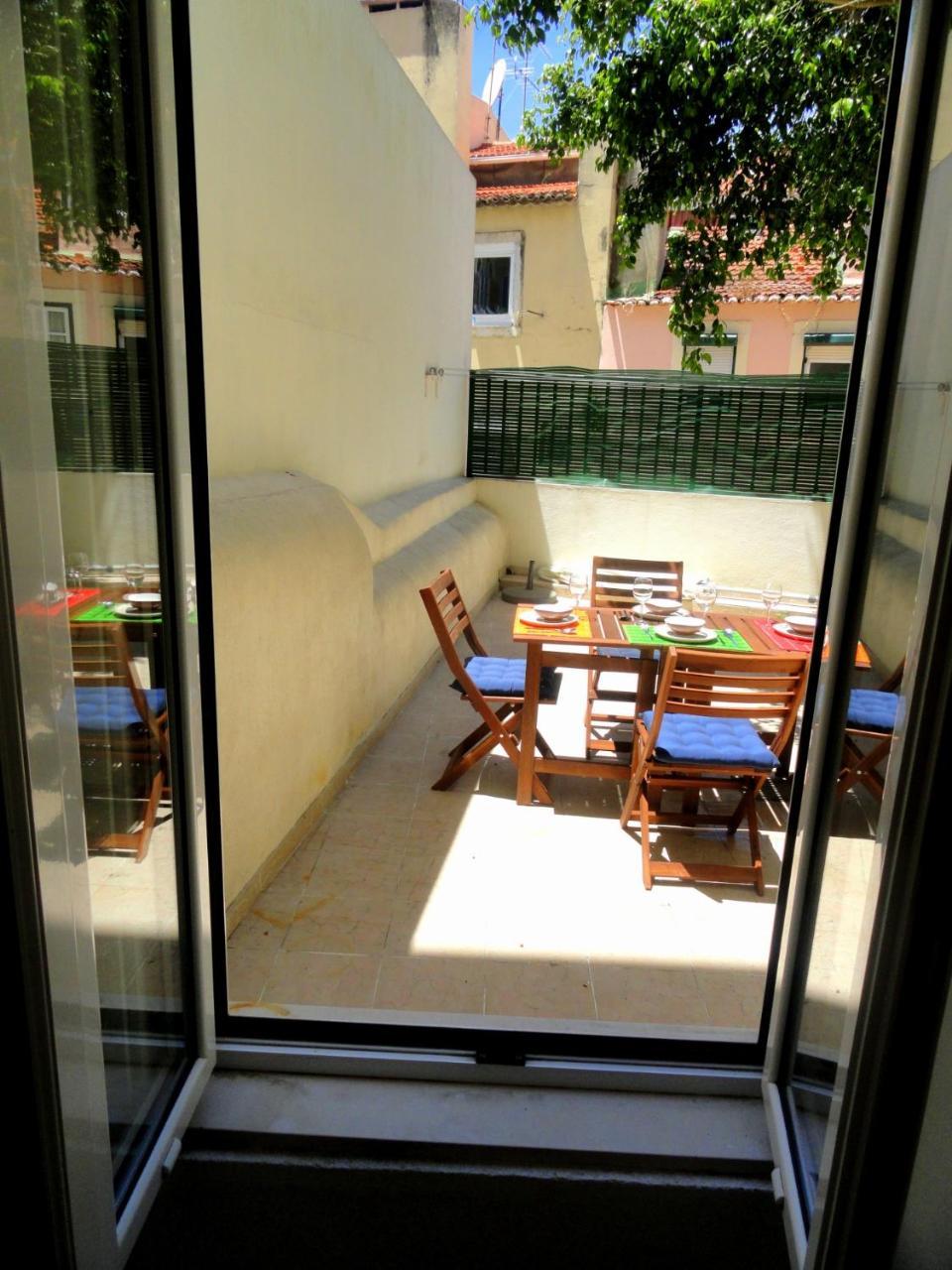 Principe Real Cecilio Apartments Lisbon Bagian luar foto