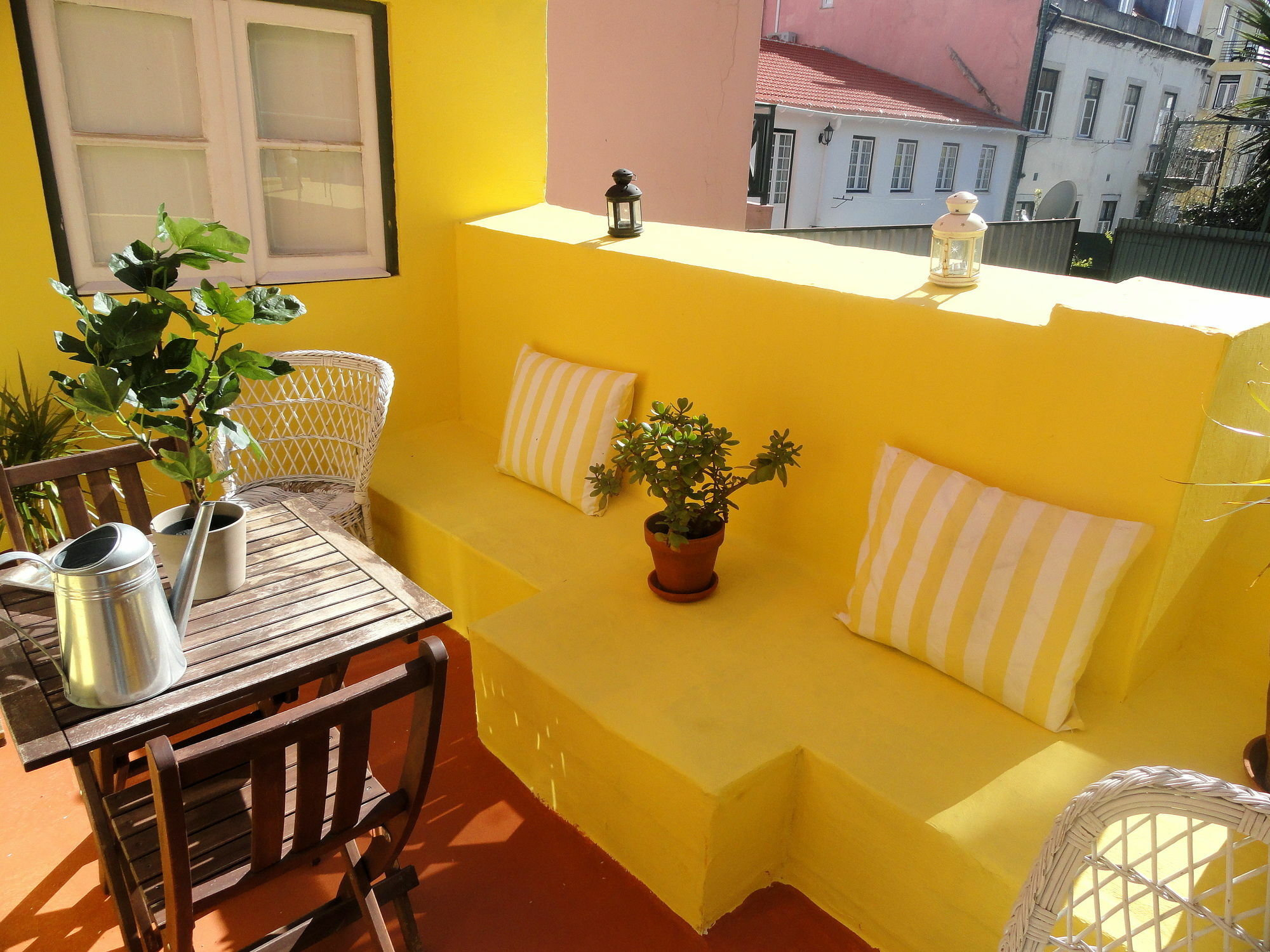 Principe Real Cecilio Apartments Lisbon Bagian luar foto